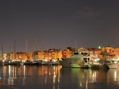 El Mashraniya Beach pier, marina in Hurghada, Egypt — photo 2