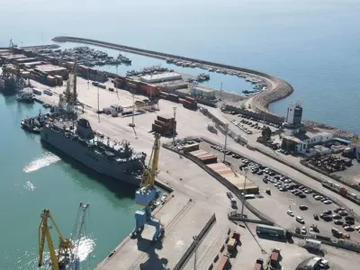 Durres Port, marina in Bashkia Durrës, Albania — photo 2