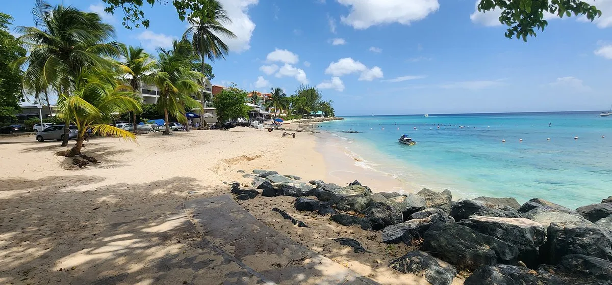 Holetown Beach, marina in Holetown, Barbados