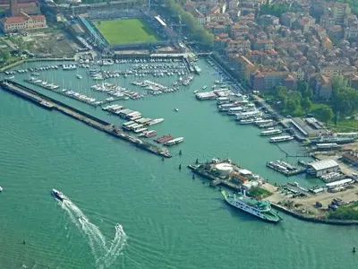 Venice, Marina Vento di Venezia — photo 2