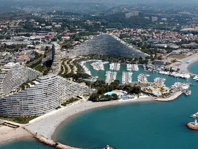 Villeneuve Loubet, Marina Baie des Anges in France — photo 3