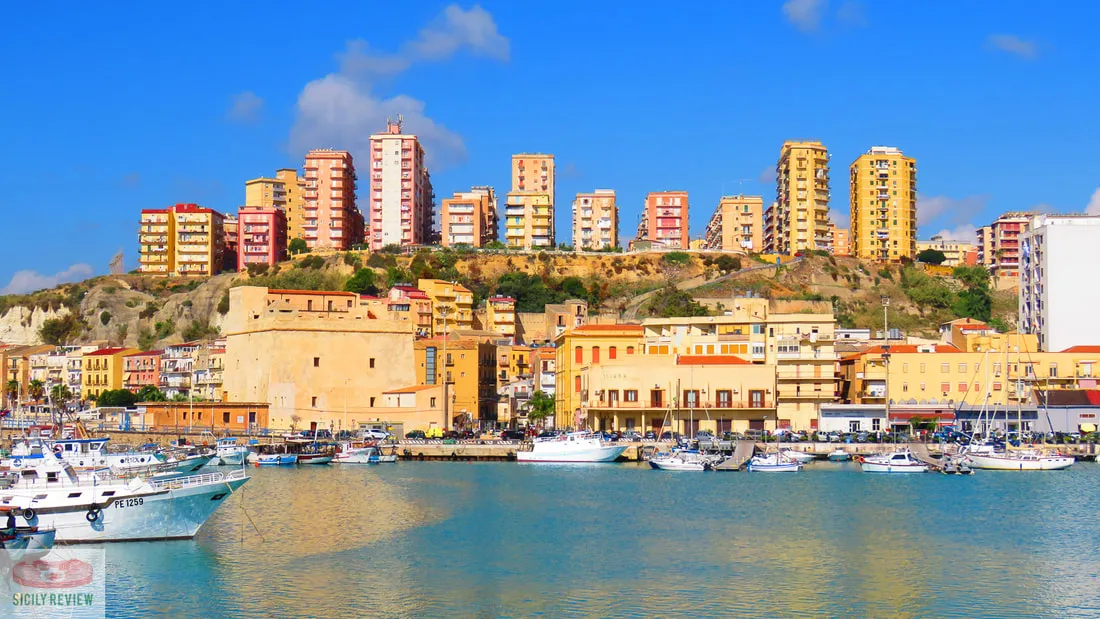 Porto Empedocle, Sicily, marina in Porto Empedocle, Italy — photo 2