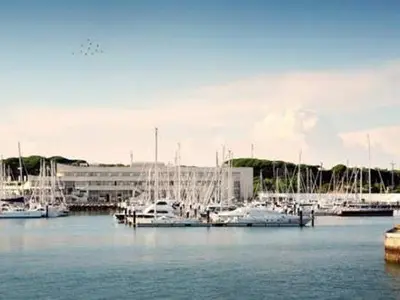 Puerto Sherry, marina in El Puerto de Santa María, Spain — photo 4