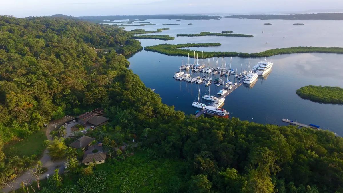 Panama, Bocas del Toro, IGY Red Frog Beach Island Marina
