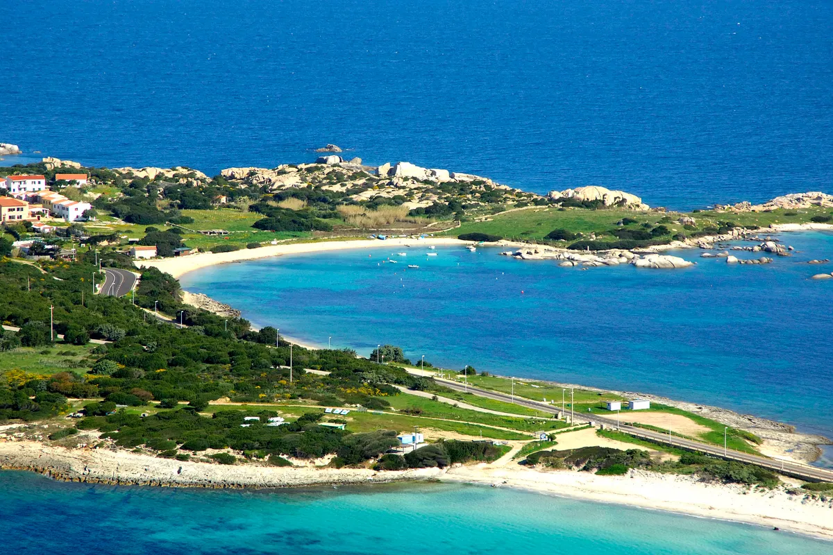 Santa Reparata Bay in Capo Testa, Italy — photo 8