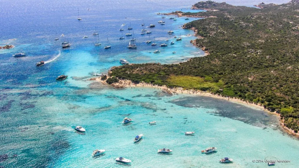 Spiaggia dei Cavalieri, anchorage in La Maddalena, Italy — photo 5