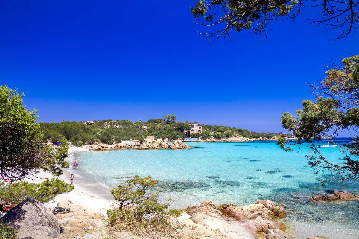 cala  Liccia, anchorage in Italy — photo 4