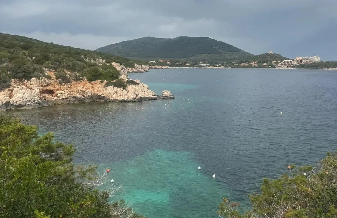 Cala Dragunara, anchorage in Alghero, Italy — photo 2