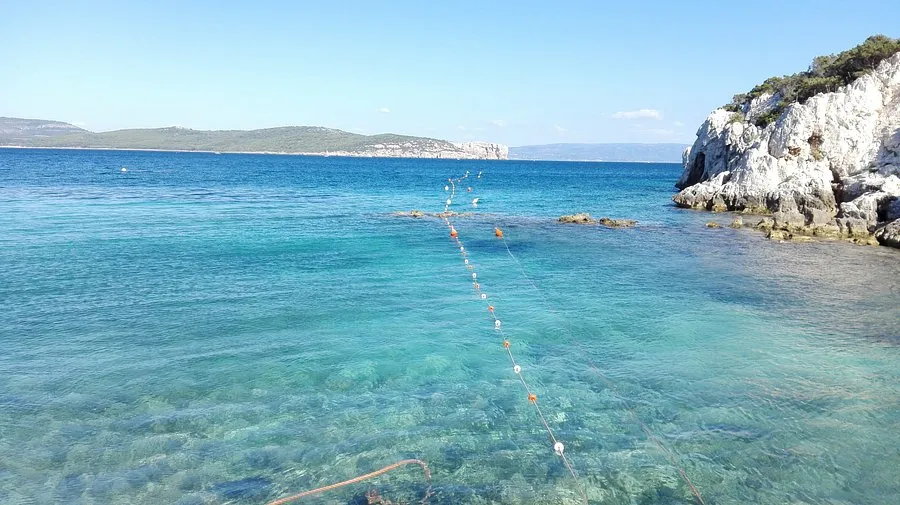 Cala Dragunara, anchorage in Alghero, Italy — photo 6