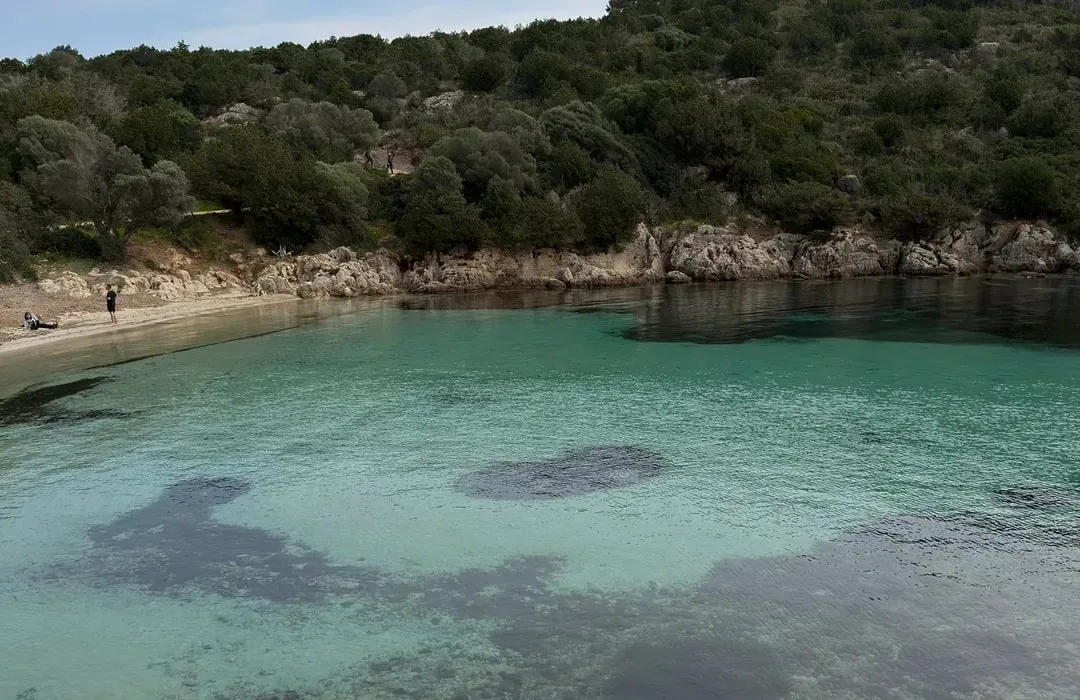 Cala del Sonno, bay in Figari/Golfo Aranci, Italy — photo 4
