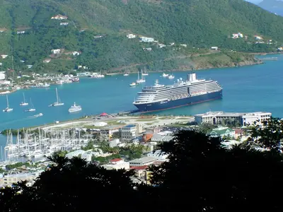 The Bight, anchorage in Road Town, British Virgin Islands — photo 5