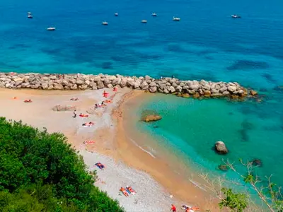 Spiaggia Libera di Marina Grande, stop in Capri — photo 4