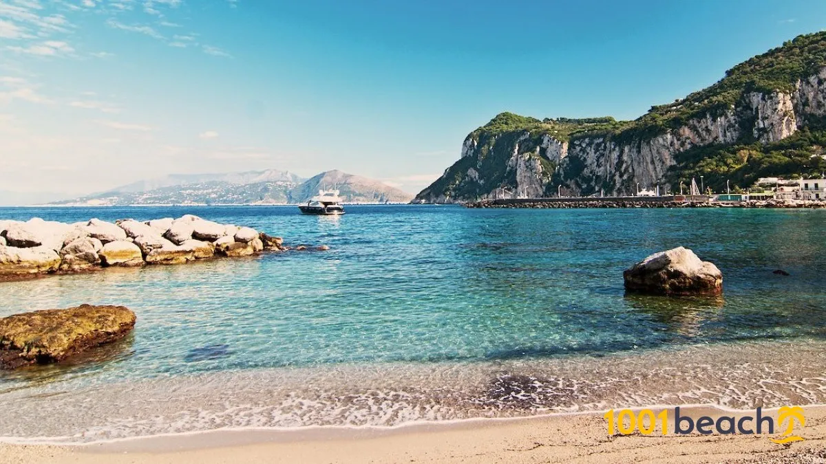 Spiaggia Libera di Marina Grande, stop in Capri — photo 7