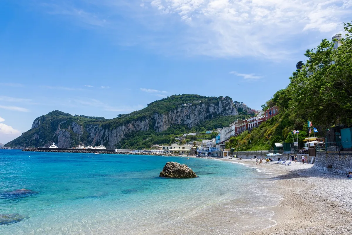 Spiaggia Libera di Marina Grande, stop in Capri — photo 6