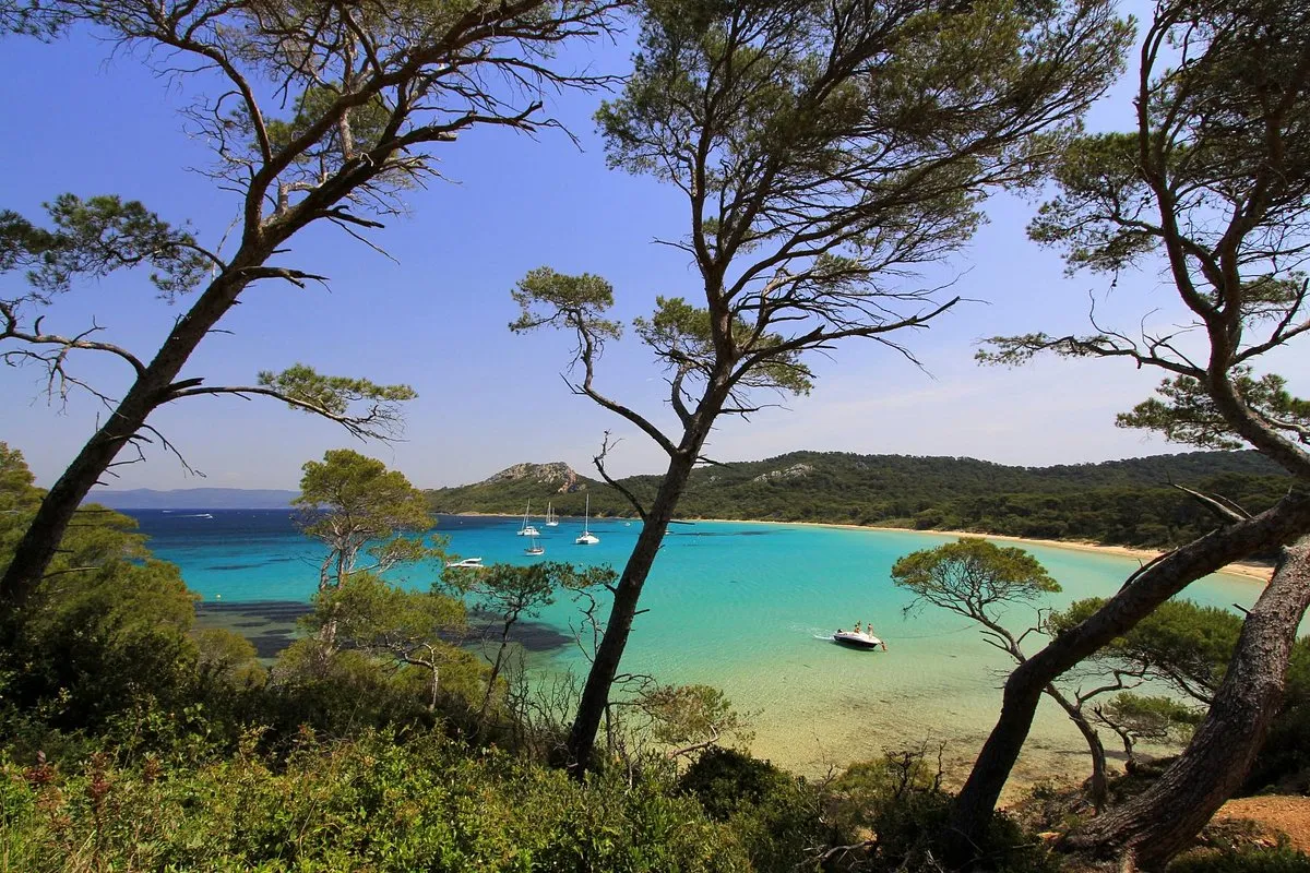 Plage de Notre-Dame, stop