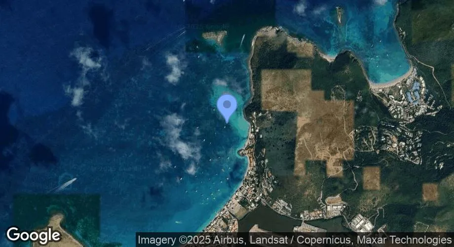 Baie de Grand Case, anchorage in Marigot — photo 5