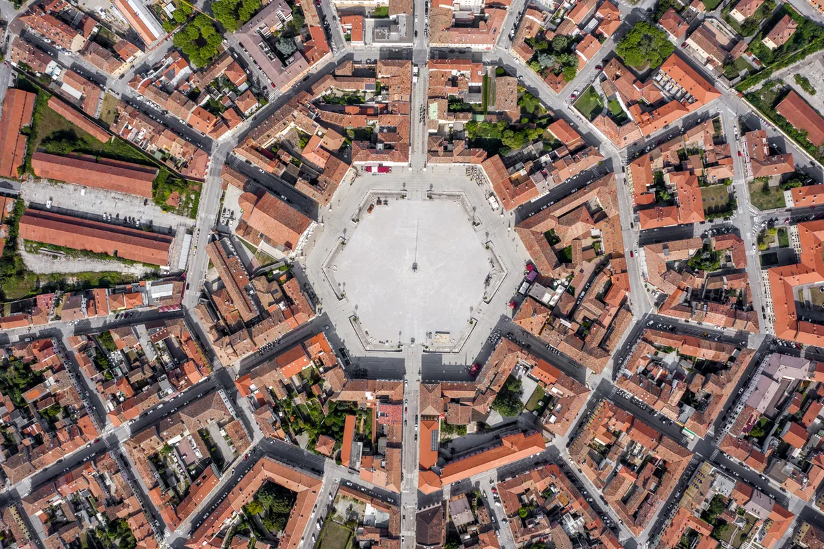 Palmanova, stop — photo 3