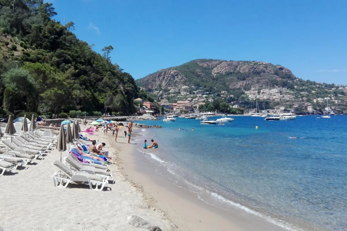 Plage de la Petite-Fontaine, stop — photo 3