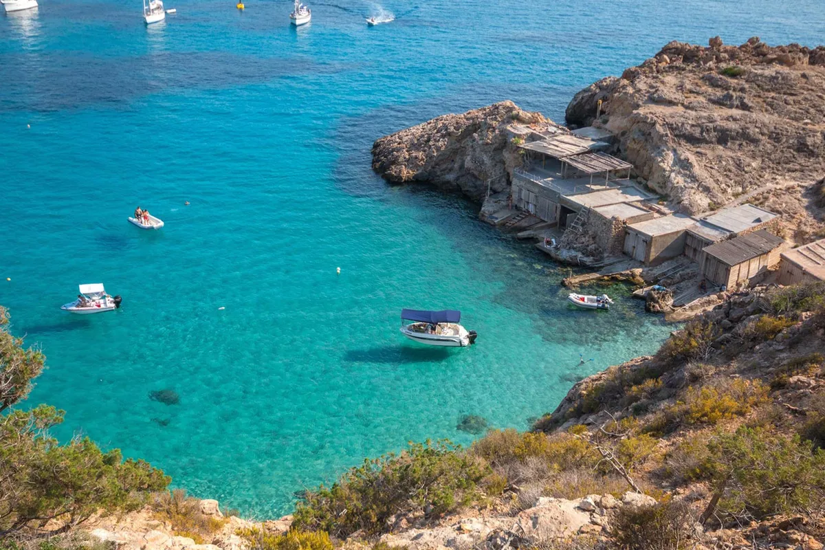 Cala Tarida, stop — photo 6