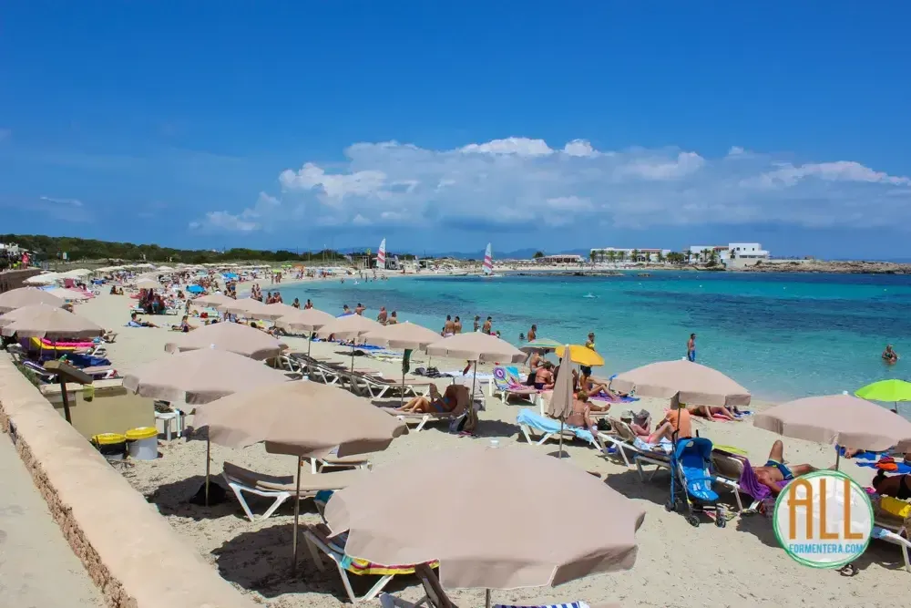 Platja d'es Pujols, stop in Formentera — photo 5