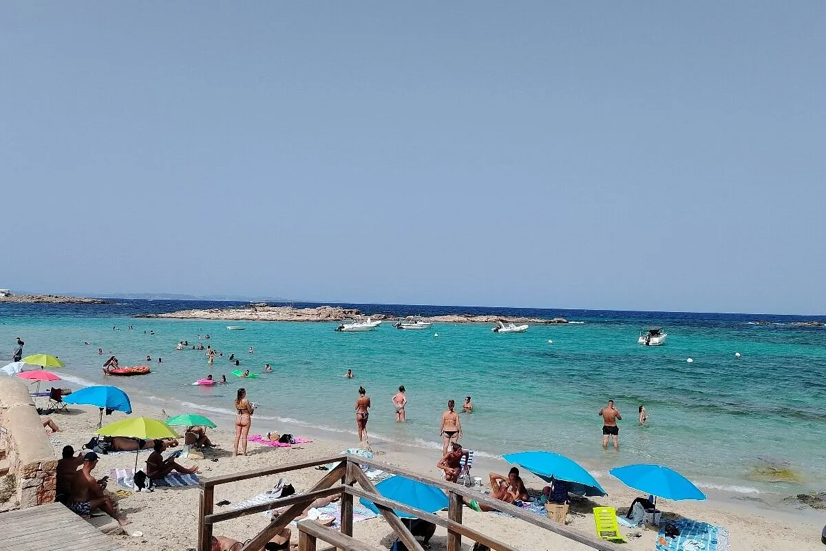 Platja d'es Pujols, stop in Formentera — photo 8