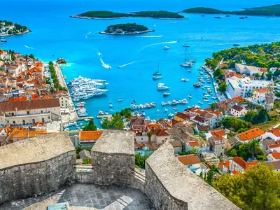 Uvala Vinogradišće, stop in Hvar town — photo 4