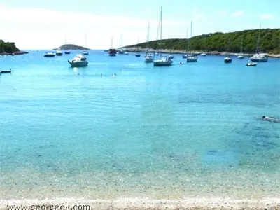 Uvala Vinogradišće, stop in Hvar town — photo 5