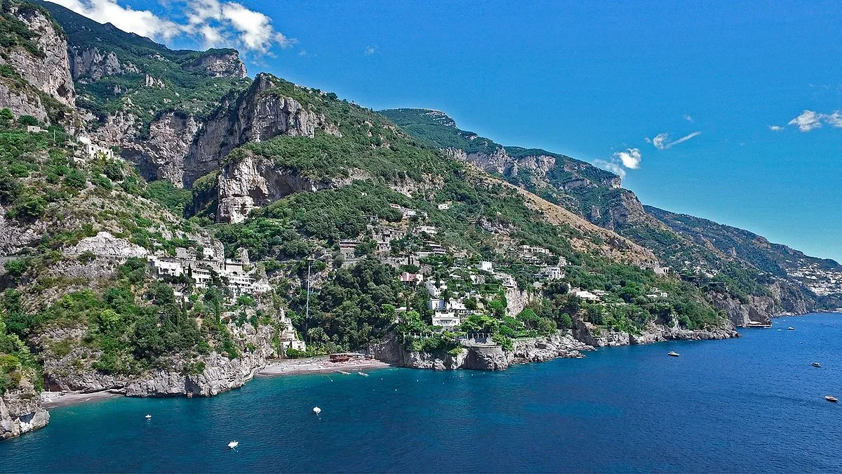 San Pietro, stop in Arienzo — photo 6