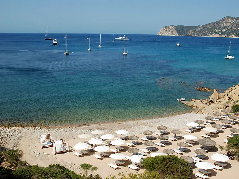 Cala Es Torrent, stop in Urbanització Porroig — photo 4