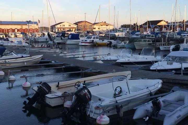 Hönö Klåva hamn, marina in Hönö, Sweden — photo 7