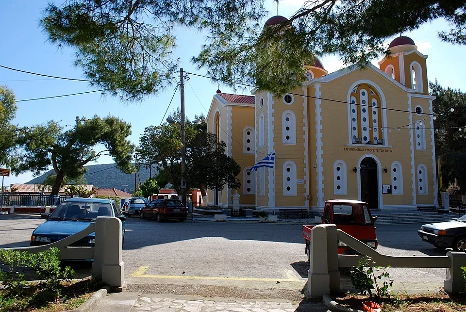 Kioni, stop in Stavros — photo 7