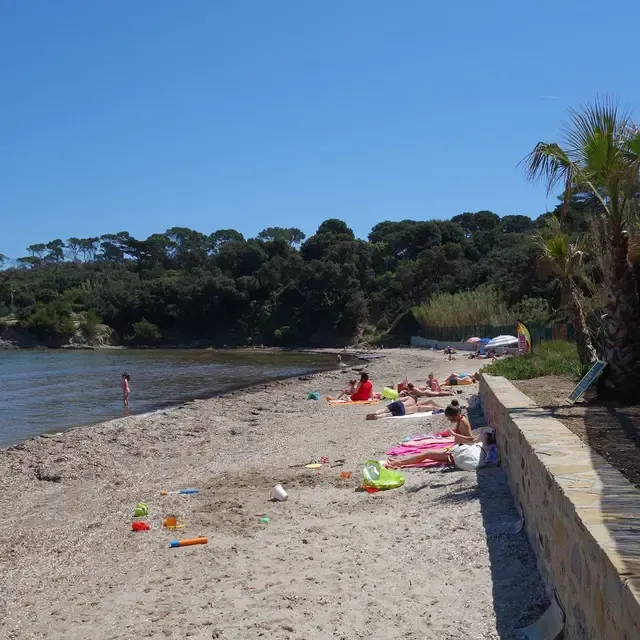 Rade de la Badine, stop in Hyères — photo 8