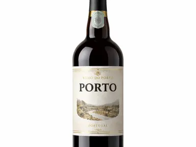 Port Brut, stop in Spain — photo 4