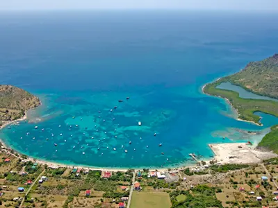 Tyrrel Bay, anchorage in Hermitage, Grenada — photo 2