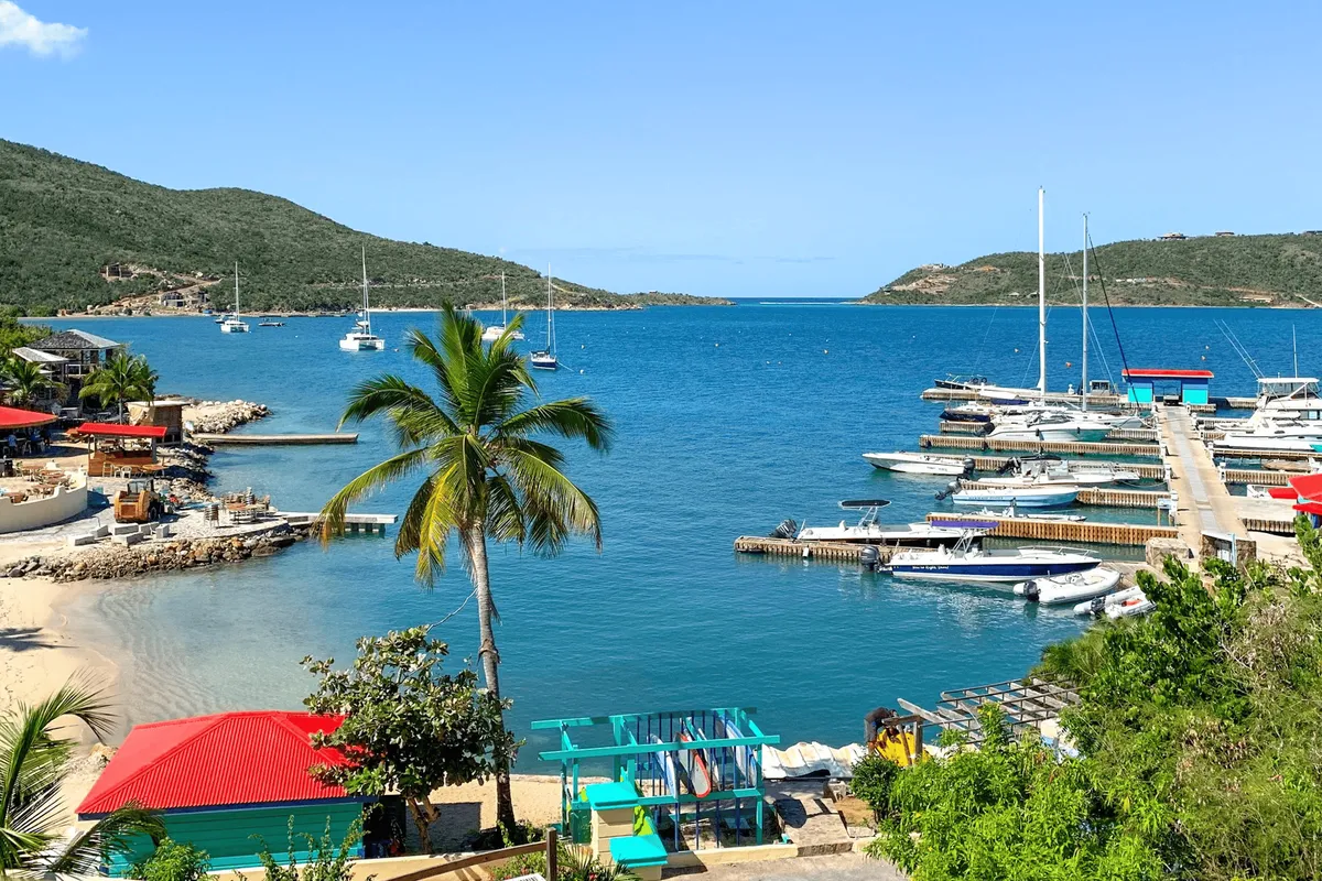 Leverick Bay, anchorage in Leverick Bay, British Virgin Islands — photo 3