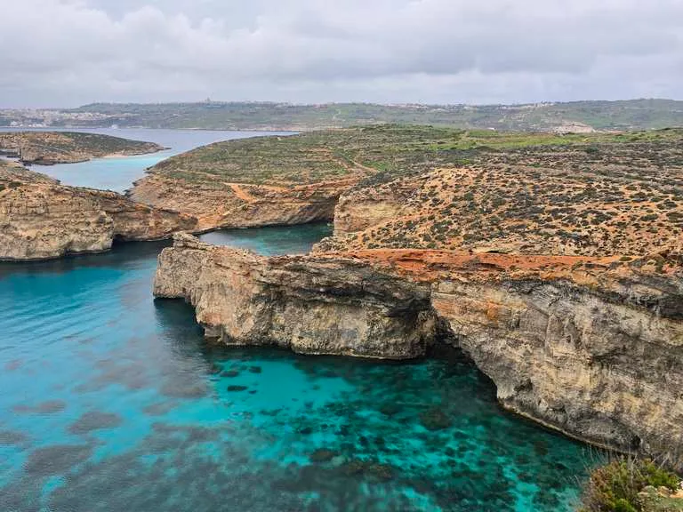 Il-Bejta tal-Fenek, stop in Mġarr, Malta — photo 4