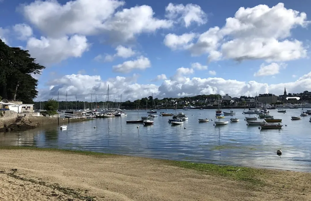 Plage de la pointe, stop in Sainte-Marine