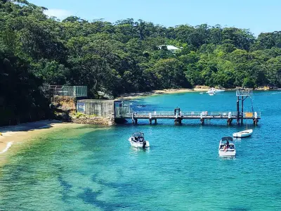 Athol Bay, anchorage in Sydney, Australia — photo 2