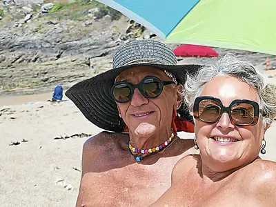 Plage naturiste, stop in France — photo 3