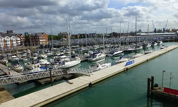 Town Quay Marina in United Kingdom — photo 5