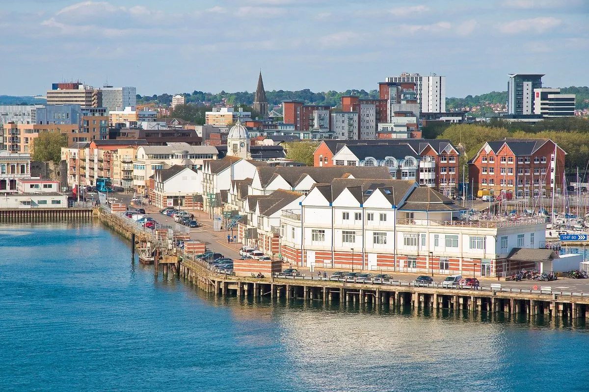 Town Quay Marina in United Kingdom — photo 4