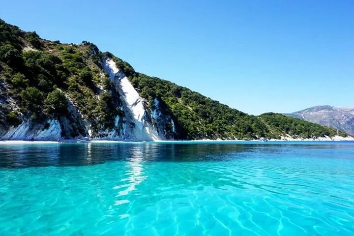 Pera Pigadi Beach, stop in Vathy — photo 6
