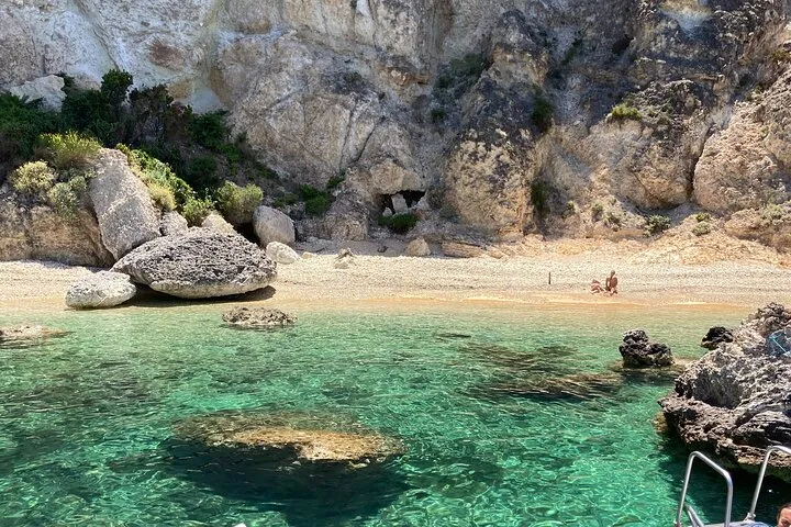 Cala del Core, stop in Ponza — photo 8