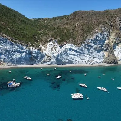Cala del Core, stop in Ponza — photo 3
