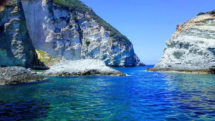 Cala del Core, stop in Ponza — photo 7