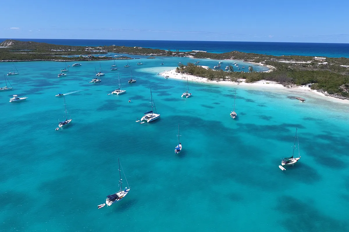Highborne Cay Anchorage in Exuma, Bahamas — photo 4
