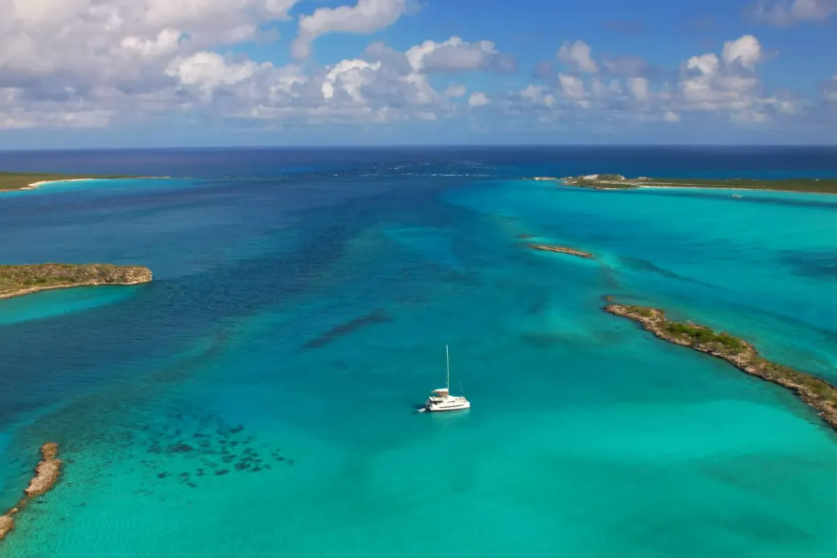 Highborne Cay Anchorage in Exuma, Bahamas — photo 5