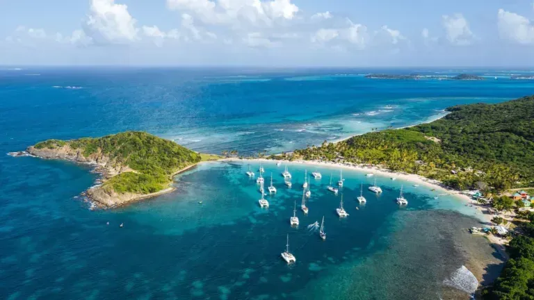 Grand Bay, anchorage in Dovers, Saint Vincent and the Grenadines