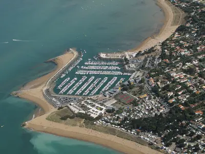 Port de Saint-Denis d'Oléron, marina in Saint-Georges-d'Oléron, France — photo 5