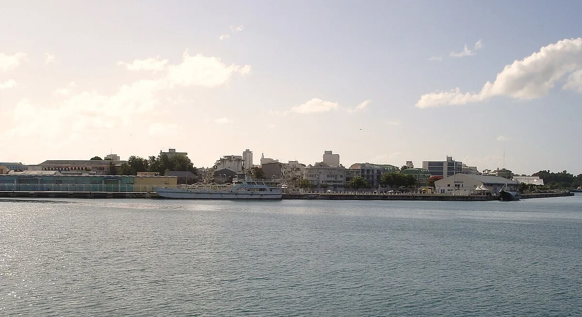 Baie de Saint-Louis, anchorage in Saint-Louis, France — photo 3